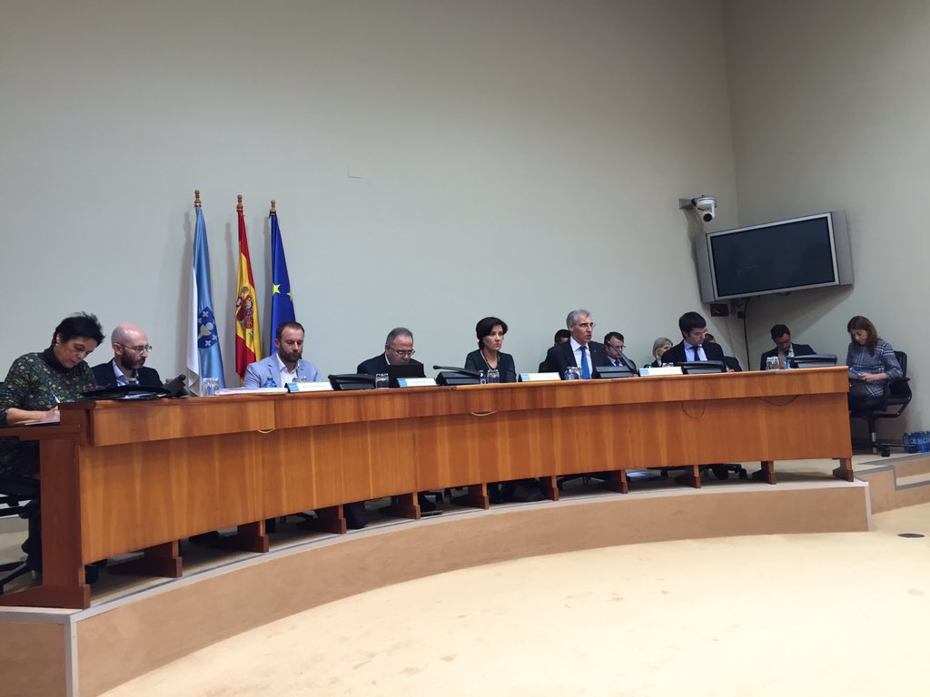 mblancoparadelo's tweet photo. Comparece @Par_Gal Conselleiro Economía,Emprego e Industria para expoñer orzamentos do seu departamento,445 millòns€ https://t.co/U1t3oMYBRr