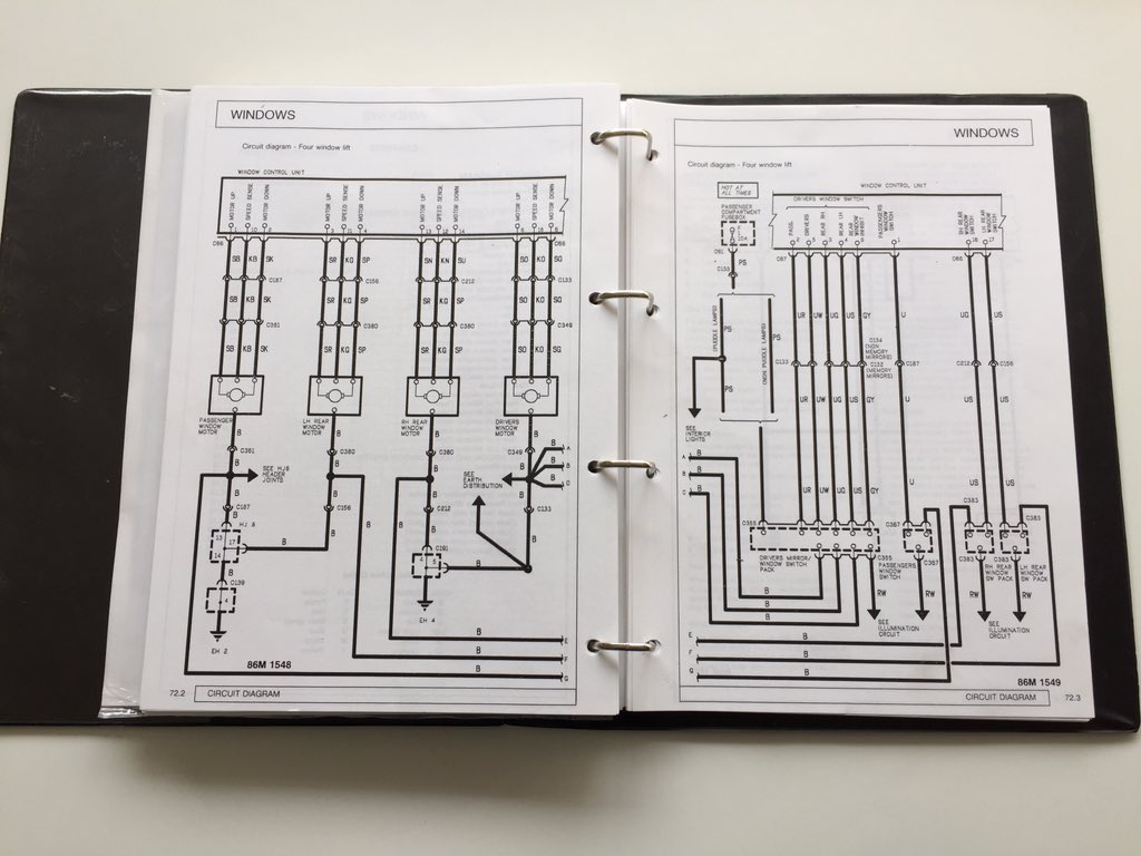 De pakketbezorger bracht net een map met extra uitdagingen, mooi alibi om morgen een nieuwe multimeter te kopen.