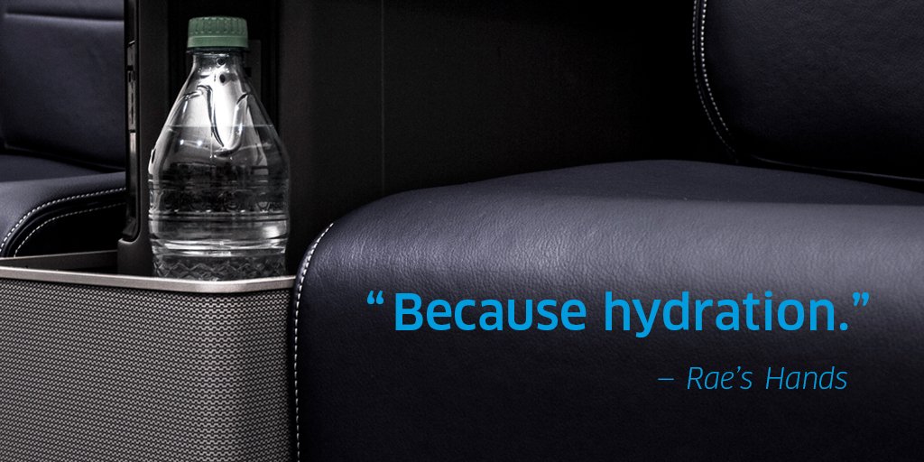 united's tweet photo. The new United First seats give “grabbing a quick drink” a whole new meaning. — Rae’s Hands https://t.co/CKW9tlpYw8 https://t.co/srdYkzRHDb