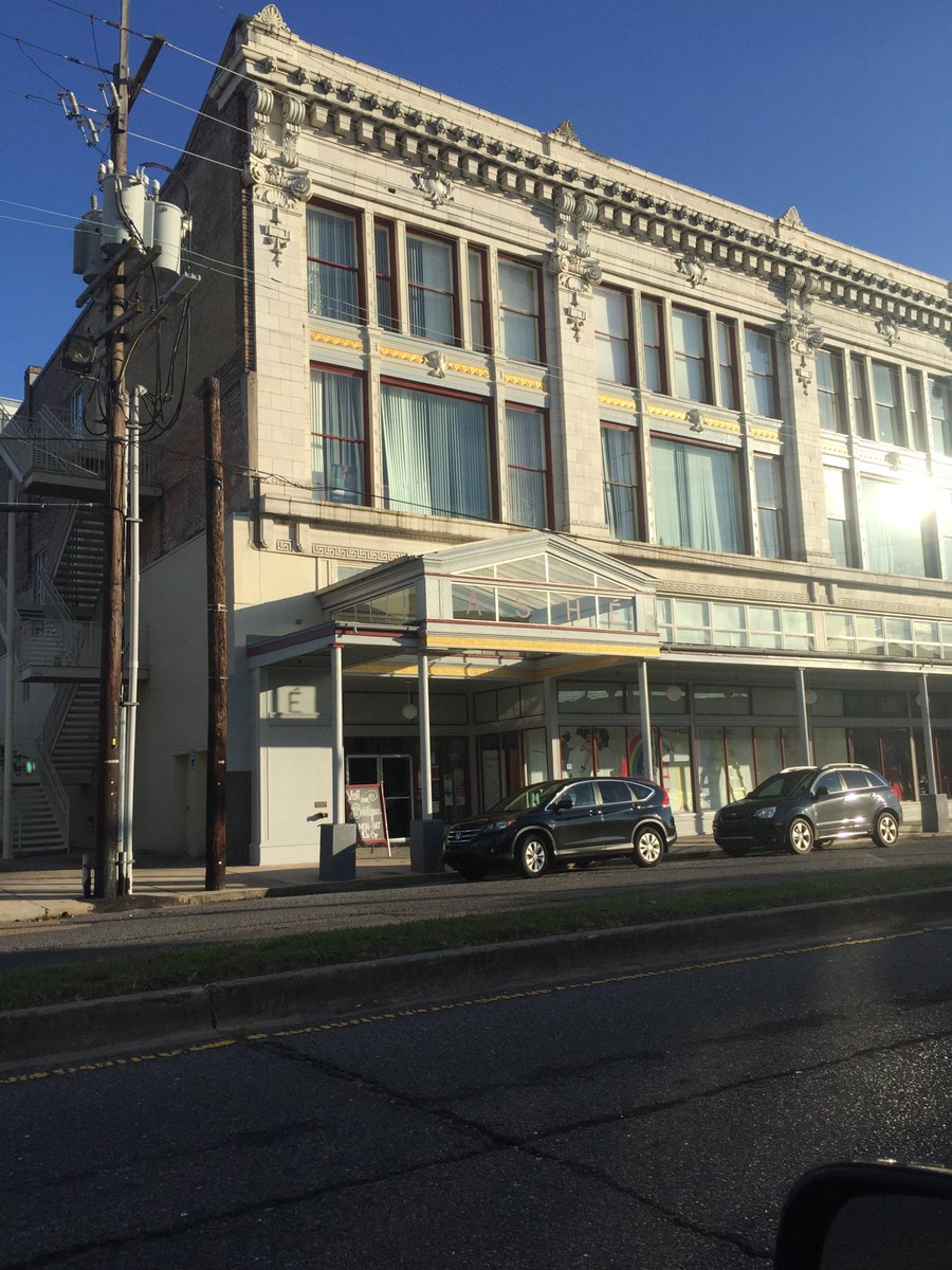 NORArevitalizes's tweet photo. #thisplacematters Another one of our favorite places is @AsheCulturalArt on #OCHaley Blvd! @CurbedNOLA @savingplaces https://t.co/pIvYyKgnHA