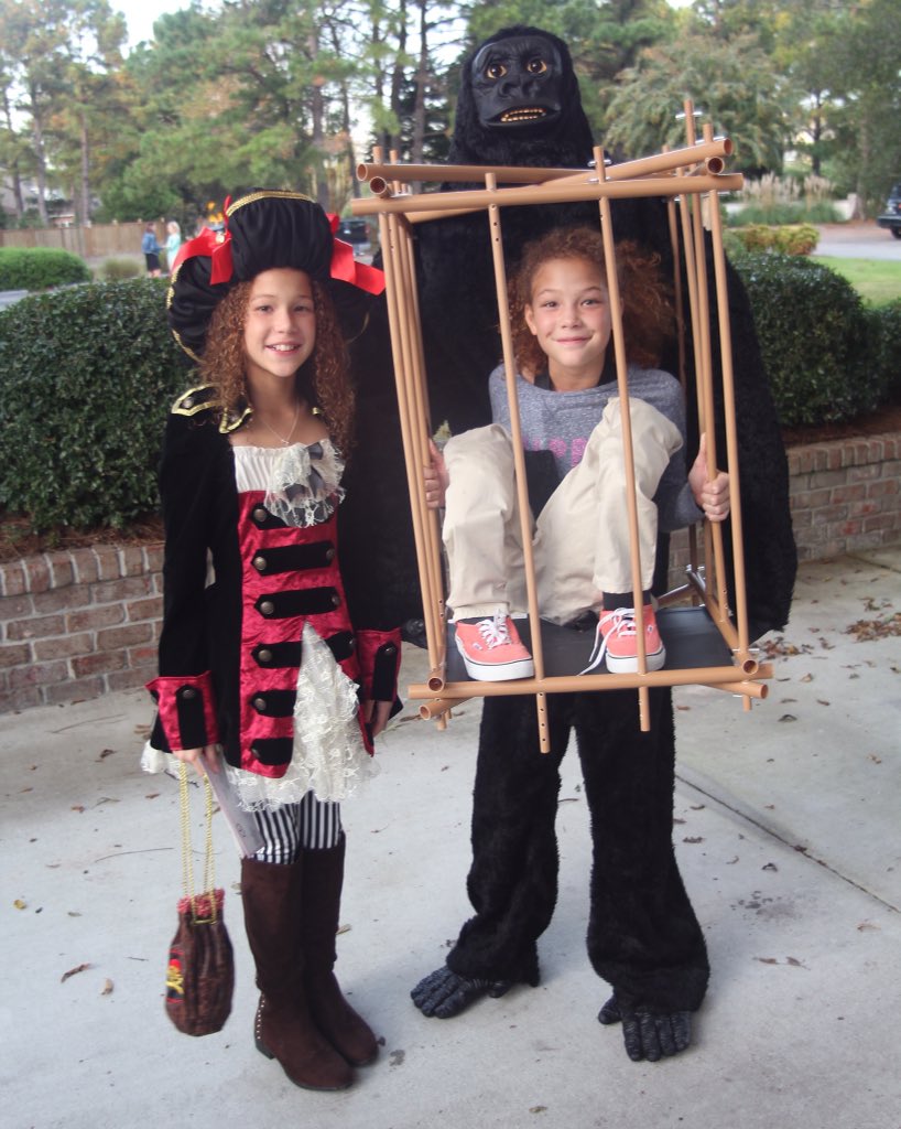 michaelstrahan's tweet photo. My babies at school today. Happy Halloween! https://t.co/QXlVcrL2ex
