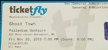 MaddehC's tweet photo. My birthday present came in 😍😍👻 @itskevghost @GhostTown @itsalixmonster @EvanPearce https://t.co/QQvADC8s9C