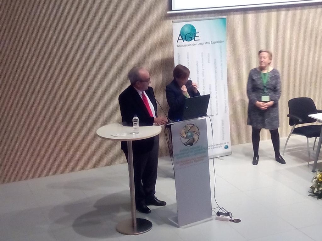 AGE_2015_Zgz's tweet photo. Premios de la y homenaje de la #AGEzgz https://t.co/Qu8DBtJ2ot