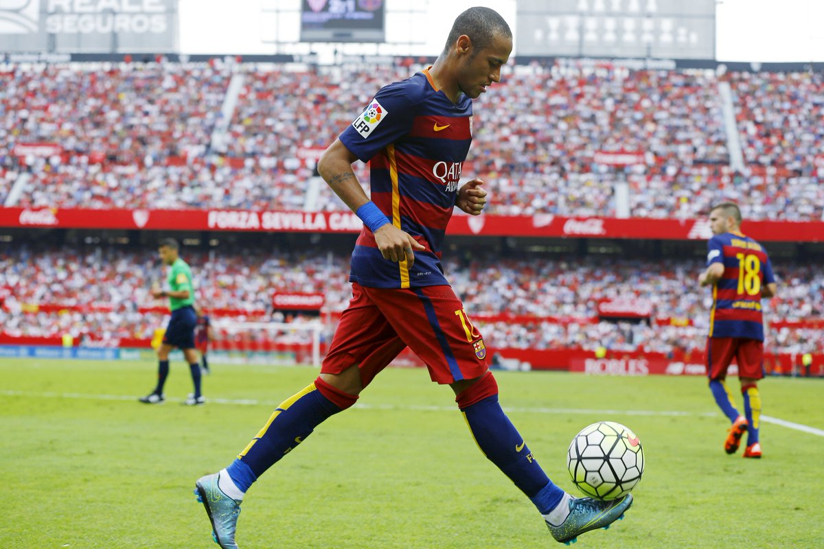 Squawka's tweet photo. How Neymar's form has all the hallmarks of star quality in Lionel Messi's absence - https://t.co/PAMoeztyHO https://t.co/WUJCfCOqH9