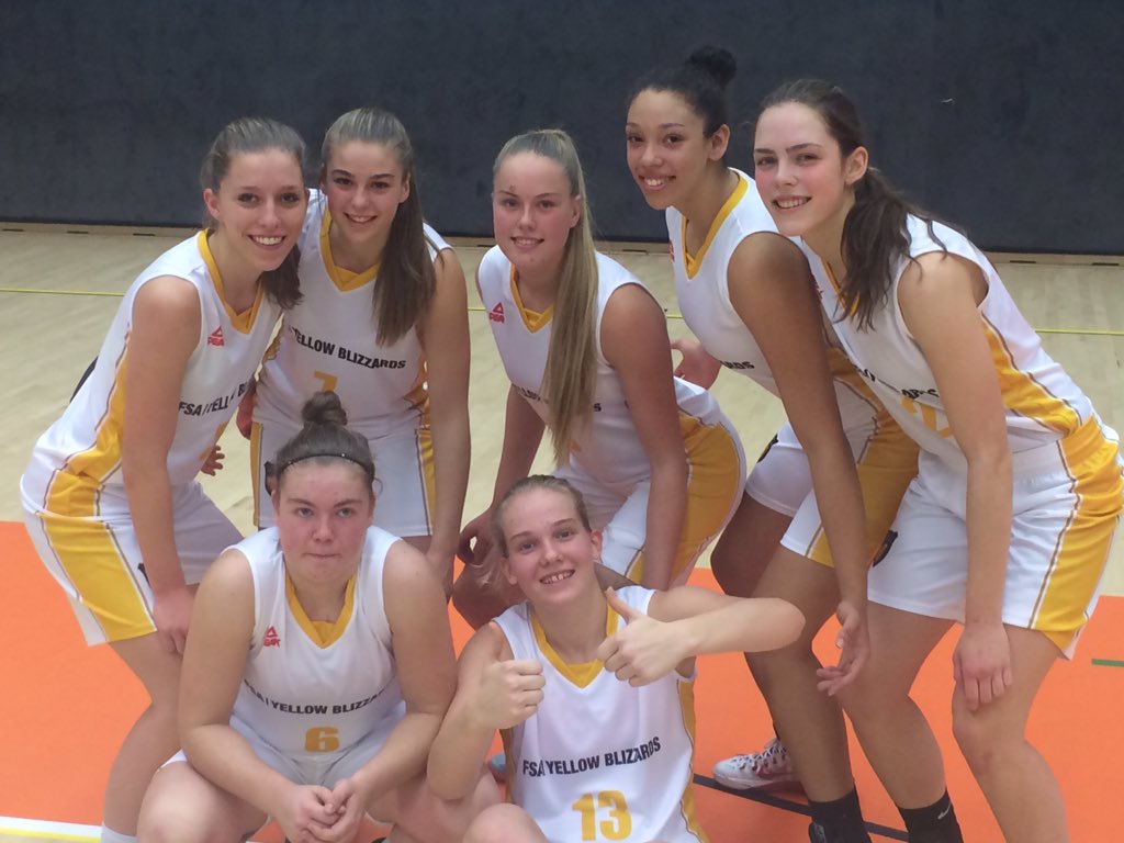 RoyalEaglesNLD's tweet photo. New teamwear Yellow Blizzards provided by @PEAK_TEAM https://t.co/7LHhq2zbHn