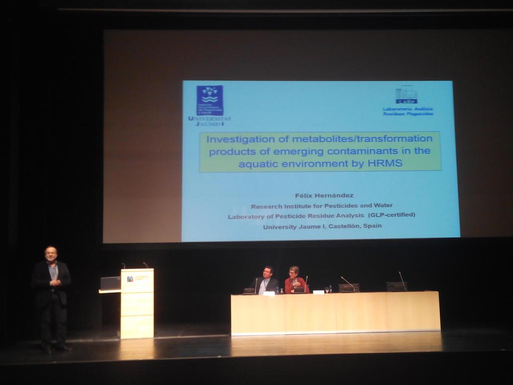 IUPA_UJI's tweet photo. Investigation of metabolites and TPs of emerging contaminants in aquatic environment by HRMS @IUPA_UJI #XVsecyta2015 https://t.co/92usAQJZP0