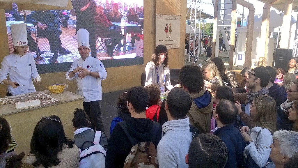 Orgogliosi del vostro entusiasmo e curiosità <a href="/Expo2015Cocoa/">Expo2015 Cocoa&Choco</a> #expo2015 <a href="/faceciok/">Eurochocolate</a>
