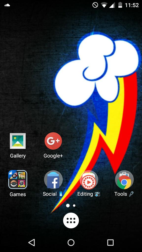 KiriEagleBlaze's tweet photo. Gave my phone some much needed attention ^-^... 20% more in fact!
#Bronies #MLPFiM #ElementOfLoyalty
#RainbowDash https://t.co/ssICJFZOHe