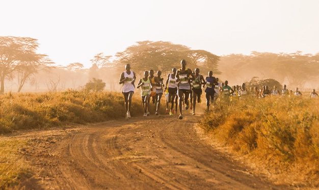 Chydee's tweet photo. It's all fun and games until angry Kenyans jog from Nairobi to Lagos and fvck somebody up 😔 #KenyansVsNigerians https://t.co/rI94jdOWql