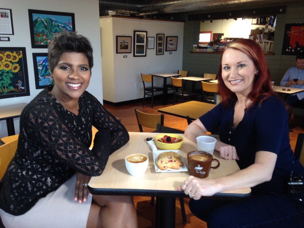 yettagibson's tweet photo. My one on one with #medium, #AllisonDubois is coming up this morning in the 6'oclock hour of #WakeUpAZ https://t.co/KV8dOGXXNe