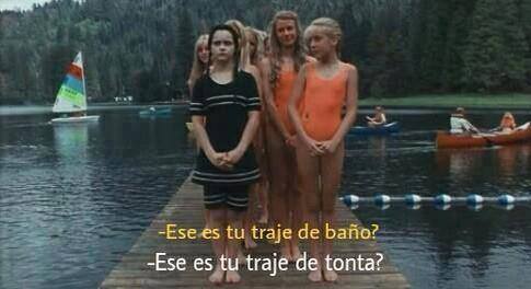 Hoy es de esas noches en las que esta permitido todo. Y más con <a href="/BlitzMix/">BlitzMix</a> y Aardvark Asteroid dj set. ¡Peligro!