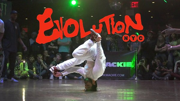 break_dance_org's tweet photo. #bboyVideo #Evolution #bboy #YakFilms | EVOLUTION B-Boy Battle NYC 2015 » https://t.co/XIdhRZXspj https://t.co/xPKfEYlZoM