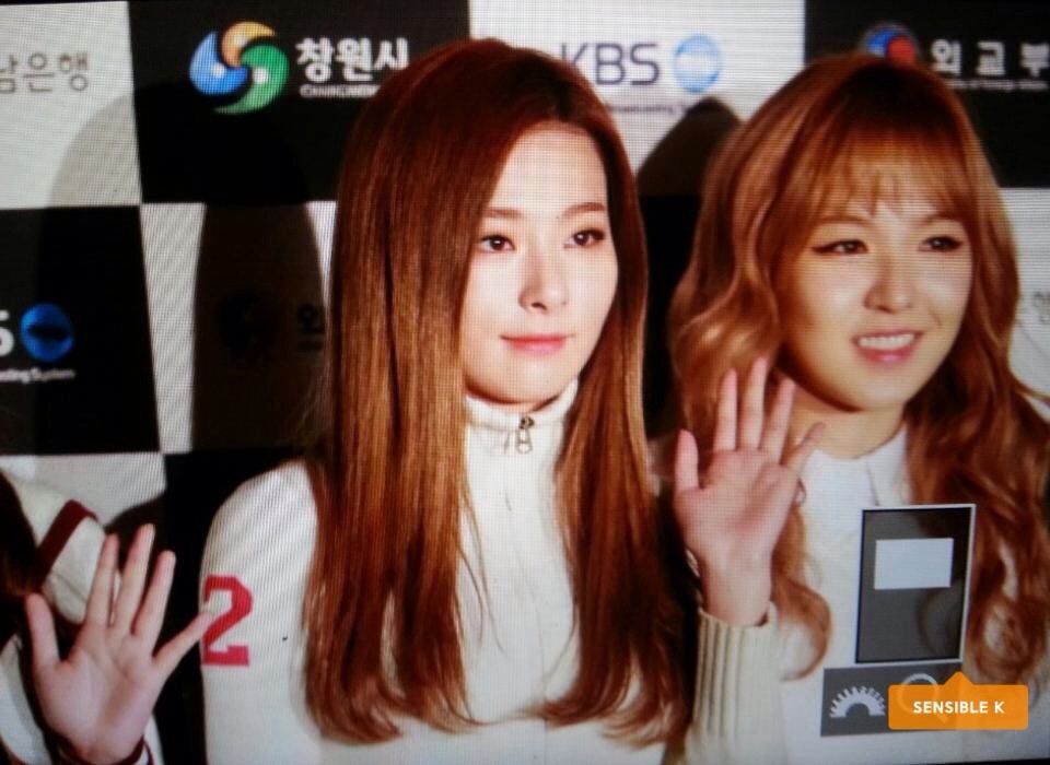 SeulgiUpdates's tweet photo. [PREVIEW] 151030 RED VELVET Seulgi at Changwon KPOP World Festival 
cr: sensible_k https://t.co/dzleLWMVou