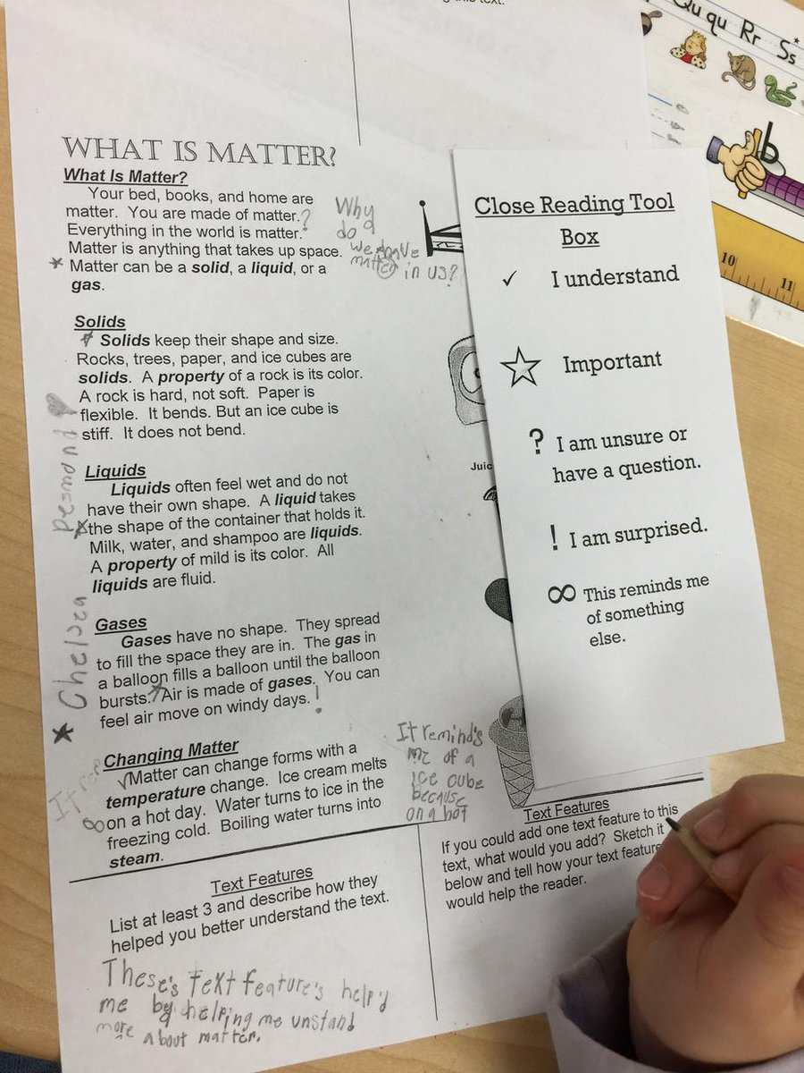 stilekat's tweet photo. 2nd graders coding and annotating nonfiction texts #wecandoit @RocklandWoods @wcpsmd https://t.co/2R3tXWUiHA