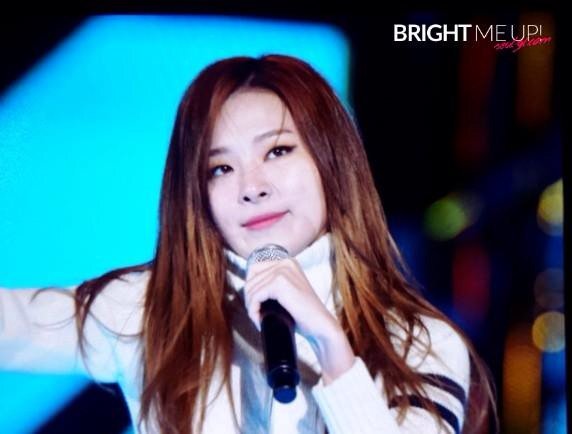 SeulgiUpdates's tweet photo. [PREVIEW] 151030 RED VELVET Seulgi at Changwon KPOP World Festival 
cr: brightmeup94 https://t.co/DHSdaYncFF