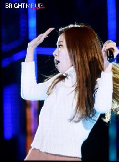 SeulgiUpdates's tweet photo. [PREVIEW] 151030 RED VELVET Seulgi at Changwon KPOP World Festival 
cr: brightmeup94 https://t.co/4Zqz2y4Xrb
