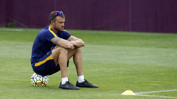 FCBarcelona's tweet image. Luis Enrique: "I am interested in ending the season in first place. That's the objective." #FCBlive