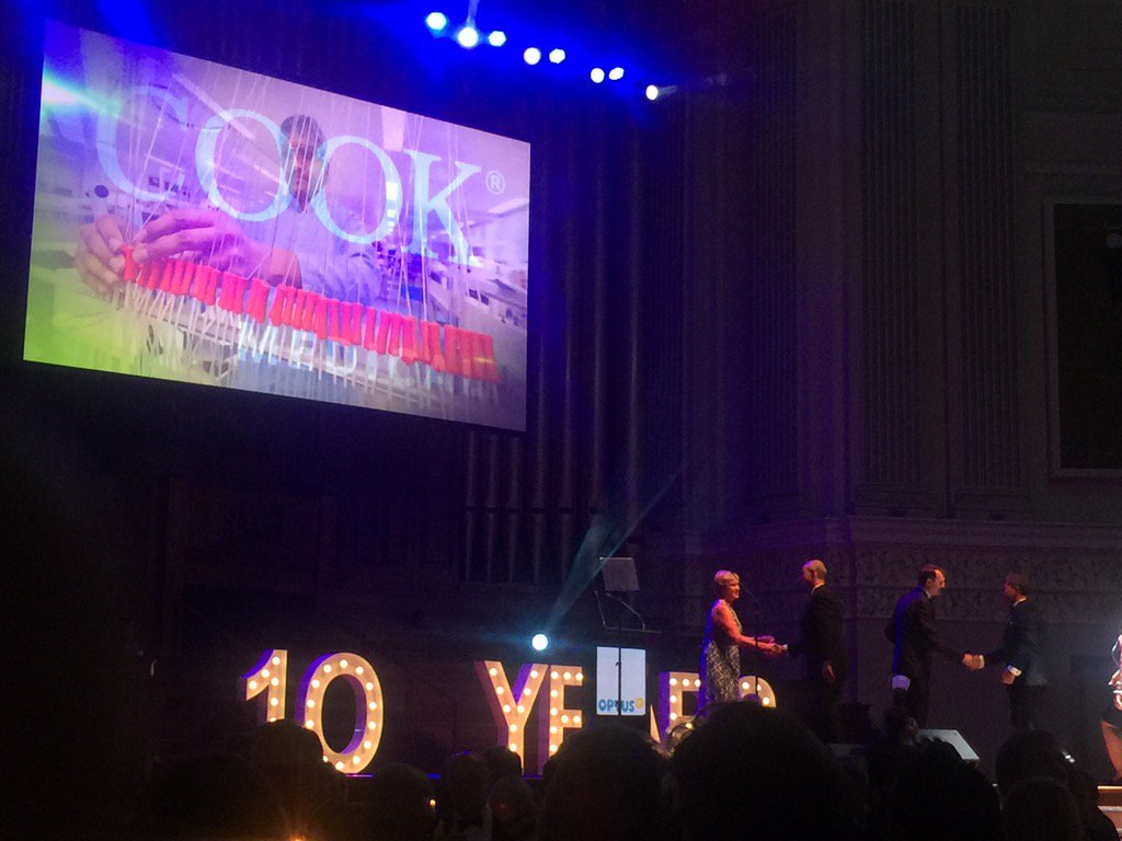 Brisbane_EDA's tweet photo. Congratulations to @CookMedicalAPAC for winning the @optusbusiness Platinum Award at this years #LMBA2015! https://t.co/0pM827zH4T