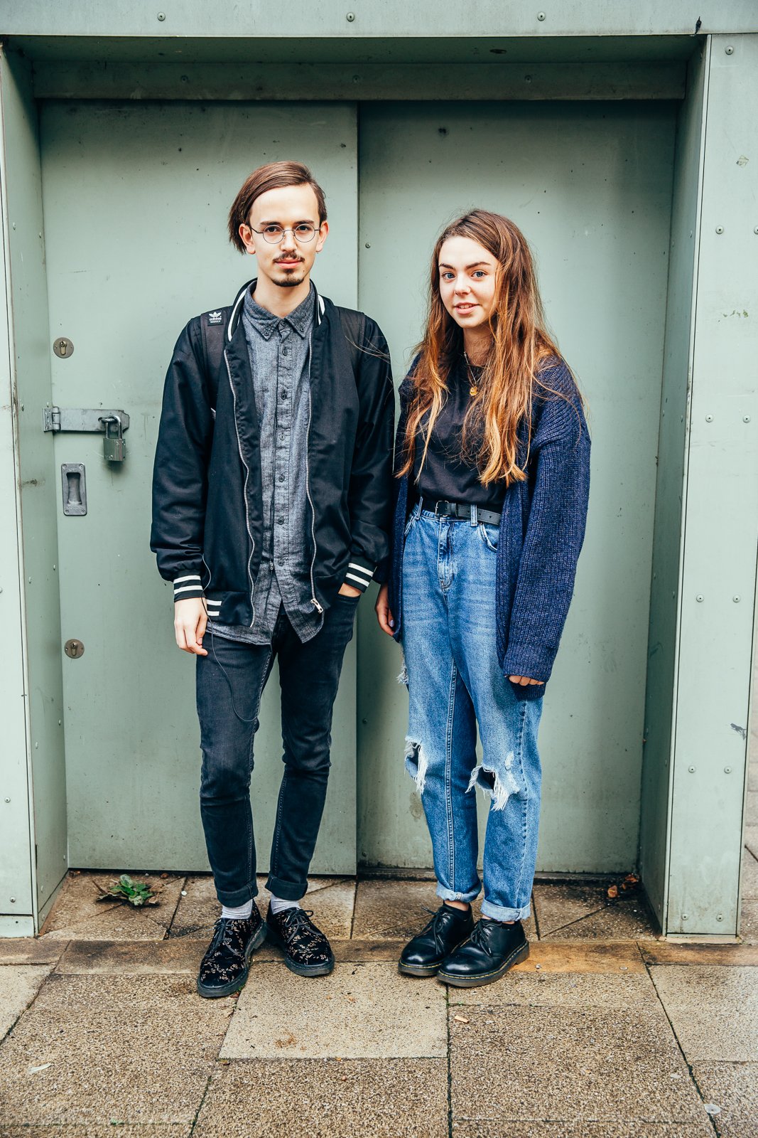 Dr martens sales 90s style
