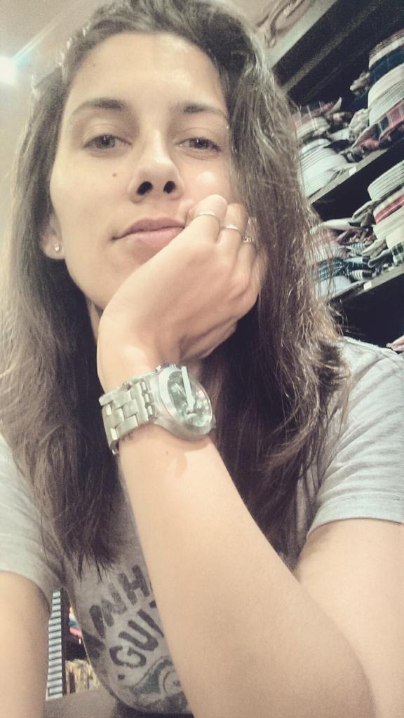 carlapgomez's tweet photo. Que temprano arrancó el día por acá!! #lacaralodicetodo #viernes #buendia #dondeestamicafe https://t.co/SSWbcUqY25