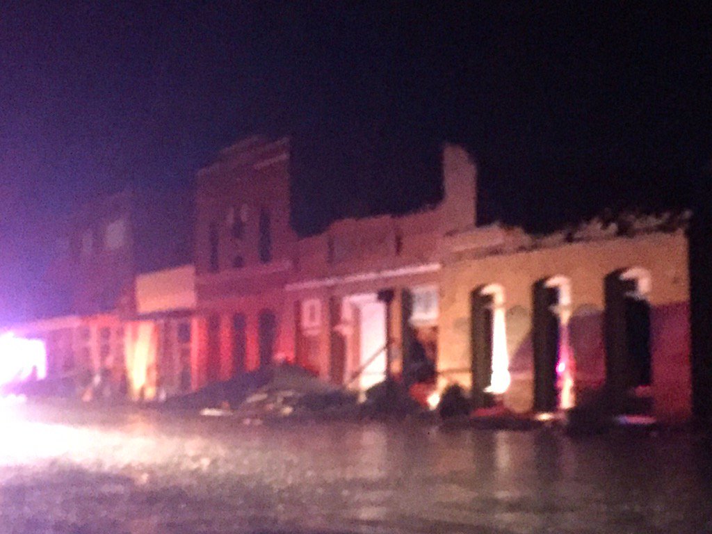 darlenedorseyTV's tweet photo. Thanks for sharing the before pic! BillKarins: Before pic of downtown #DHanis #tornado https://t.co/T2nWJjKKt7
