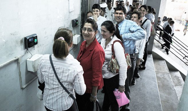 UltimaHoracom's tweet photo. Contraloría ampliará auditoría para detectar a los planilleros
https://t.co/cj9sLnTtGU https://t.co/T501r3Vct2