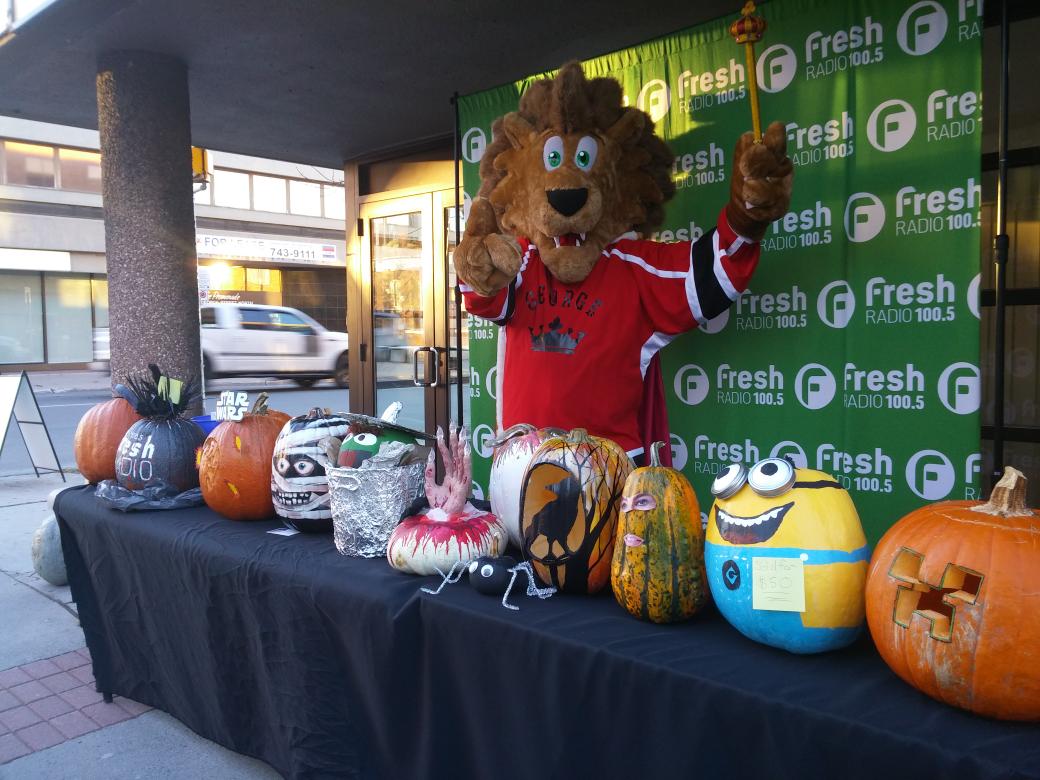 PtboTylerW's tweet photo. SOLD! For $30 @EileenKimmett @1005FreshRadio @Kaw_FoodShare Get yours until Noon on the corner of King & George! https://t.co/pHWimURbTV