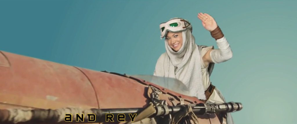 GMA's tweet photo. Star Wars: The Lost Episode
@arobach as Yoda
@Ginger_Zee as Rey &amp; Leia
@LaraSpencer as Mrs. Chewbacca
#GMAHalloween https://t.co/hCl1uj0x4S