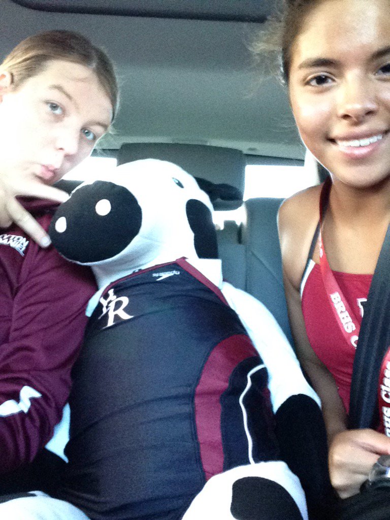 valeml99's tweet photo. @clumpy_BRHS is ready to destroy at districts! 🏊🏼💀💯🔥 https://t.co/glTag9uWhb