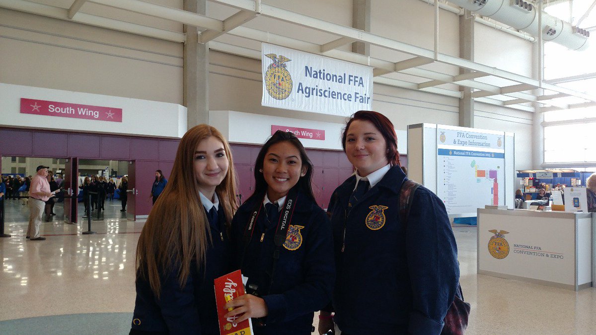overton_ffa's tweet photo. National FFA Convention 2015!!! https://t.co/pOHlW7ag4u