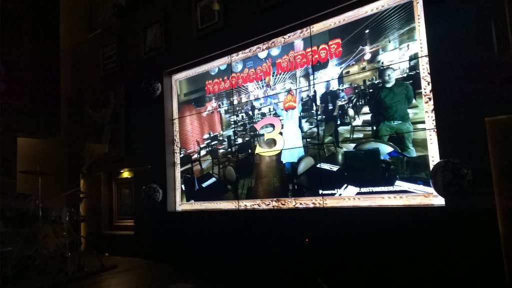 GestureResearch's tweet photo. Find who is Cursed @HardRockCafe Gurgaon and Delhi on #Halloween Mirror Powered by #GestureResearch https://t.co/jdZSe8n07d