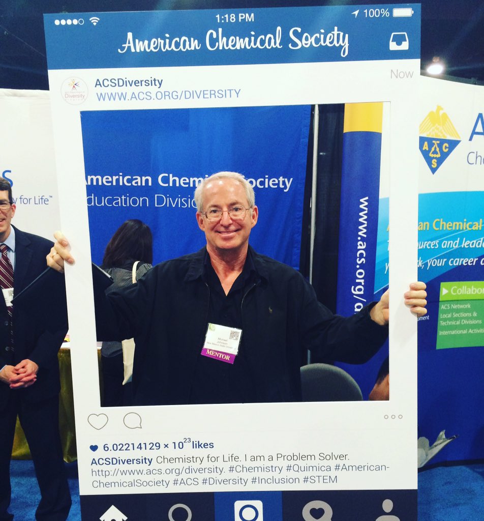 ACSDiversity's tweet photo. #sacnistas talking a selfie!!! Come take a selfie #Booth337 #sacnas2015 @sacnas #sacnas @AmerChemSociety #diversity https://t.co/sqsX6uURyI