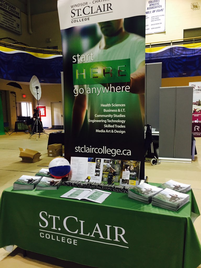 StClairVisitsU's tweet photo. Good Morning #Barrie and #Orillia!!! The #CIP2015 tour is @georgiancollege Meet college reps from all over Ontario! https://t.co/SHWvA8wUZC