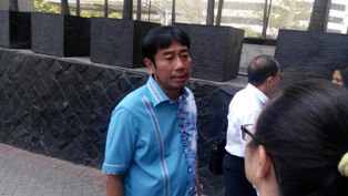 Cerdas, Lanjutkan! “<a href="/Metro_TV/">METRO TV</a>: [Populer] Lulung Laporkan Ahok ke KPK metrotvn.ws/A445948 ”