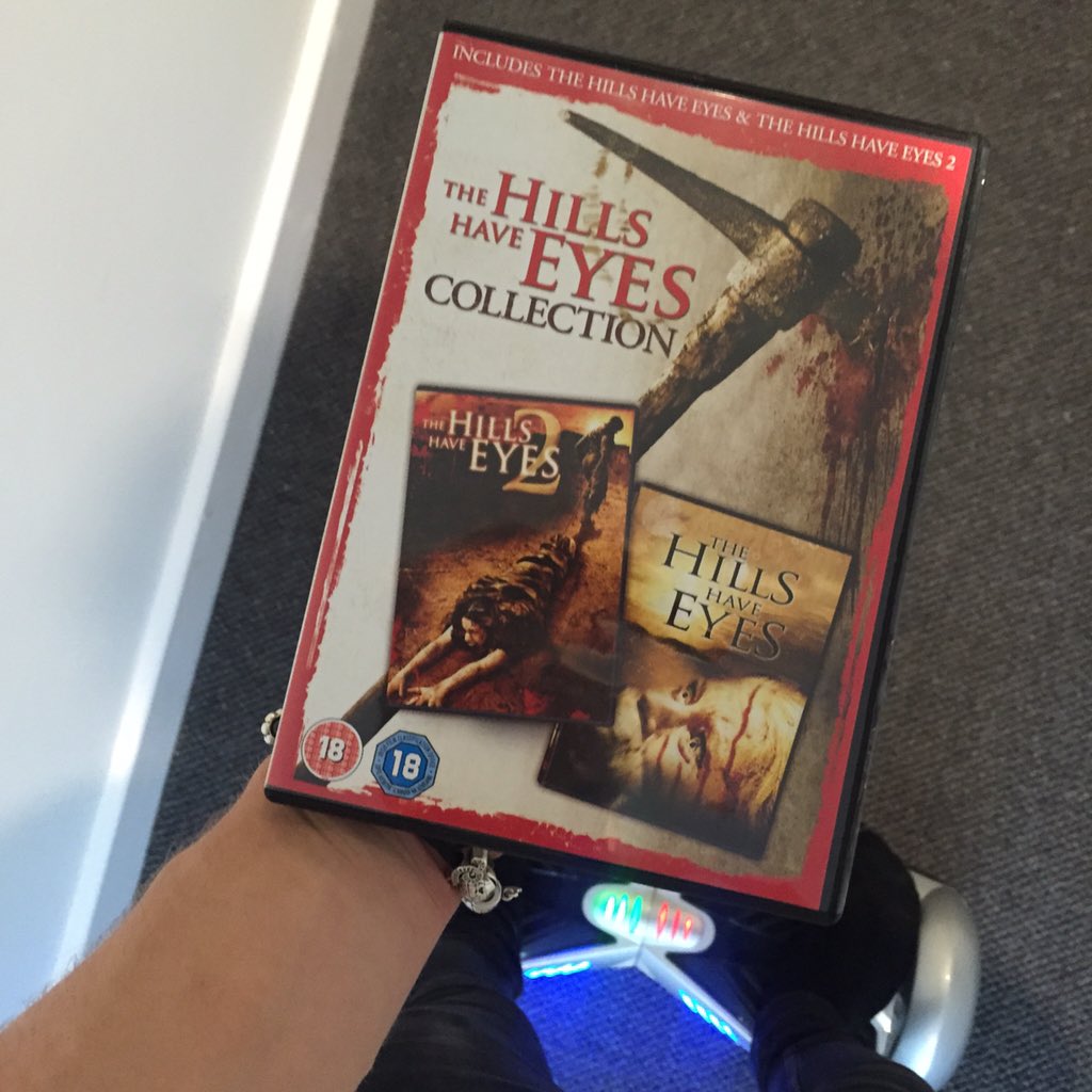 TheVampsCon's tweet photo. Friday night sorted #Halloween https://t.co/7hMBig3OSh