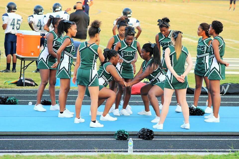 spontaneouss_'s tweet photo. #SRMHSscarygood 🐶😈‼️ https://t.co/pyOeTQ39Hh