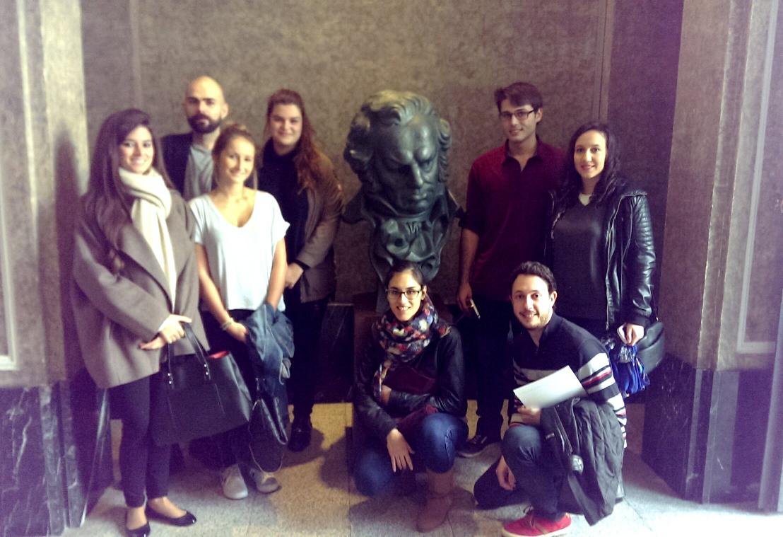 isemcospain's tweet photo. Realizada la visita de prospección para el #evento de entrega Medalla de Oro Academia de #Cine. El lunes, el directo https://t.co/mFwFUB3n5A