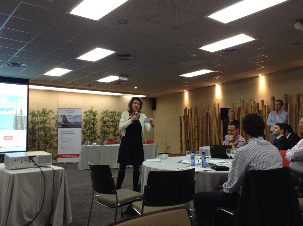MonikaESchulze's tweet photo. Kim Coppes: thanks for your great moderation @ #FEInsurance. https://t.co/1UXGABKTIY