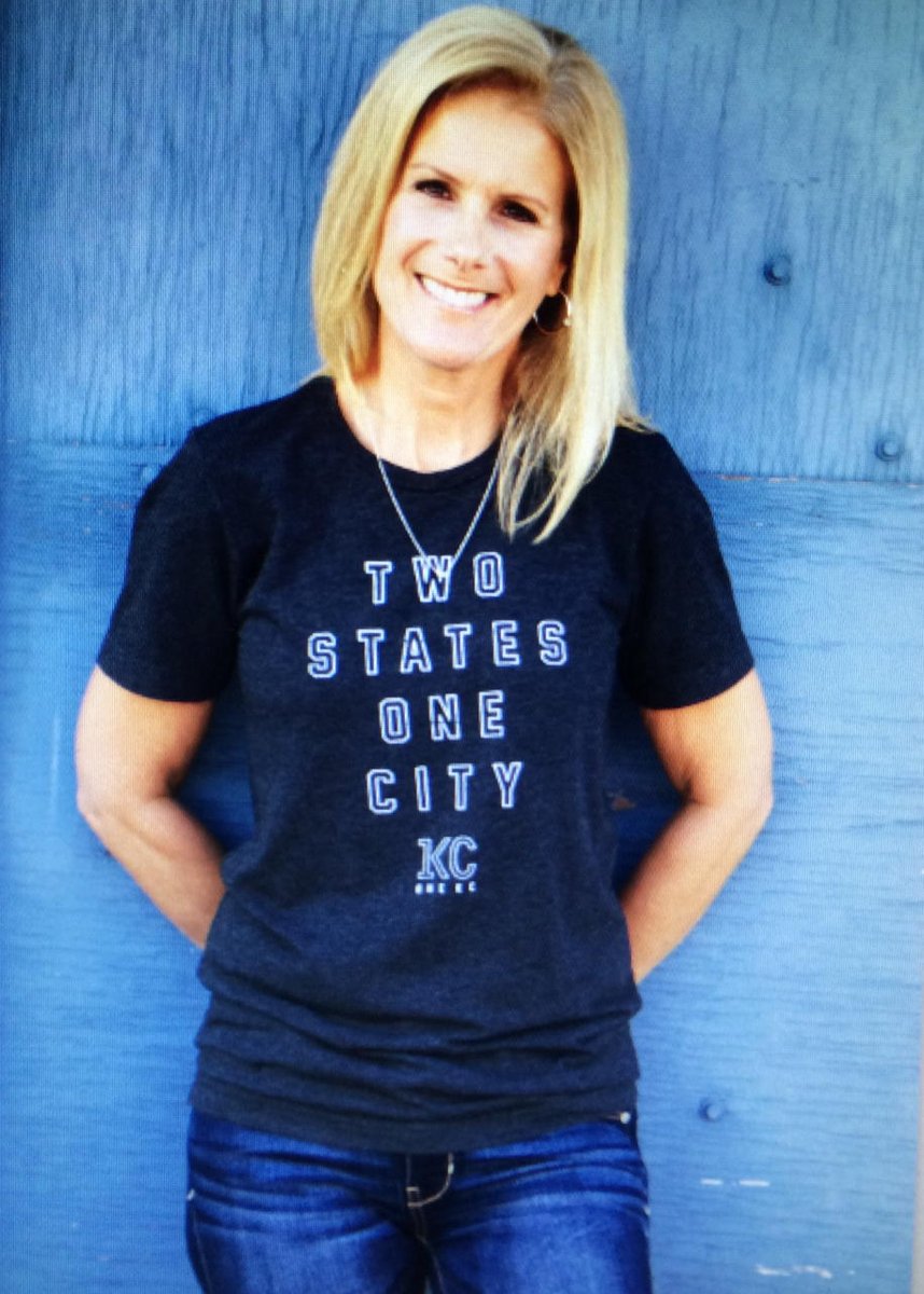 1kcshop's tweet photo. Two States.
One City.
1KC.
United. https://t.co/bsMGNBhqH4