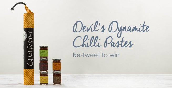 It's #competition time; we're giving away a <a href="/DevilsDynamite/">Devil's Dynamite</a> #gift set - Perfect for #BonfireNight - ReTweet to win!