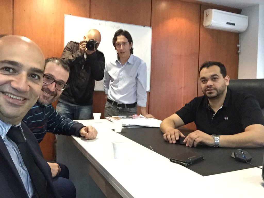 PabloLayus's tweet photo. Listos para grabar los nuevos comerciales de @GRUPOREDarg https://t.co/8afeoC2WEJ