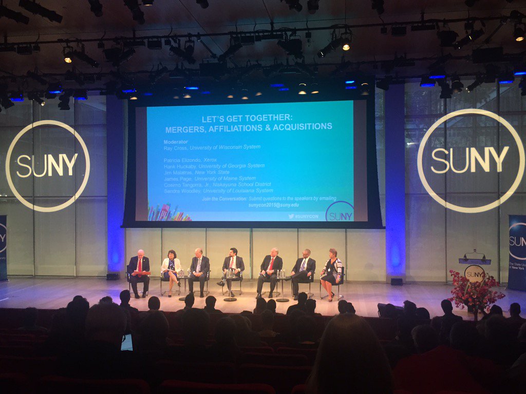 SUNY's tweet photo. Discussing how to achieve strategic advances with @RayWCross @jimmalatras @CosimoTangorra @ULSPrez #SUNYCON https://t.co/7vTqf0PnpI
