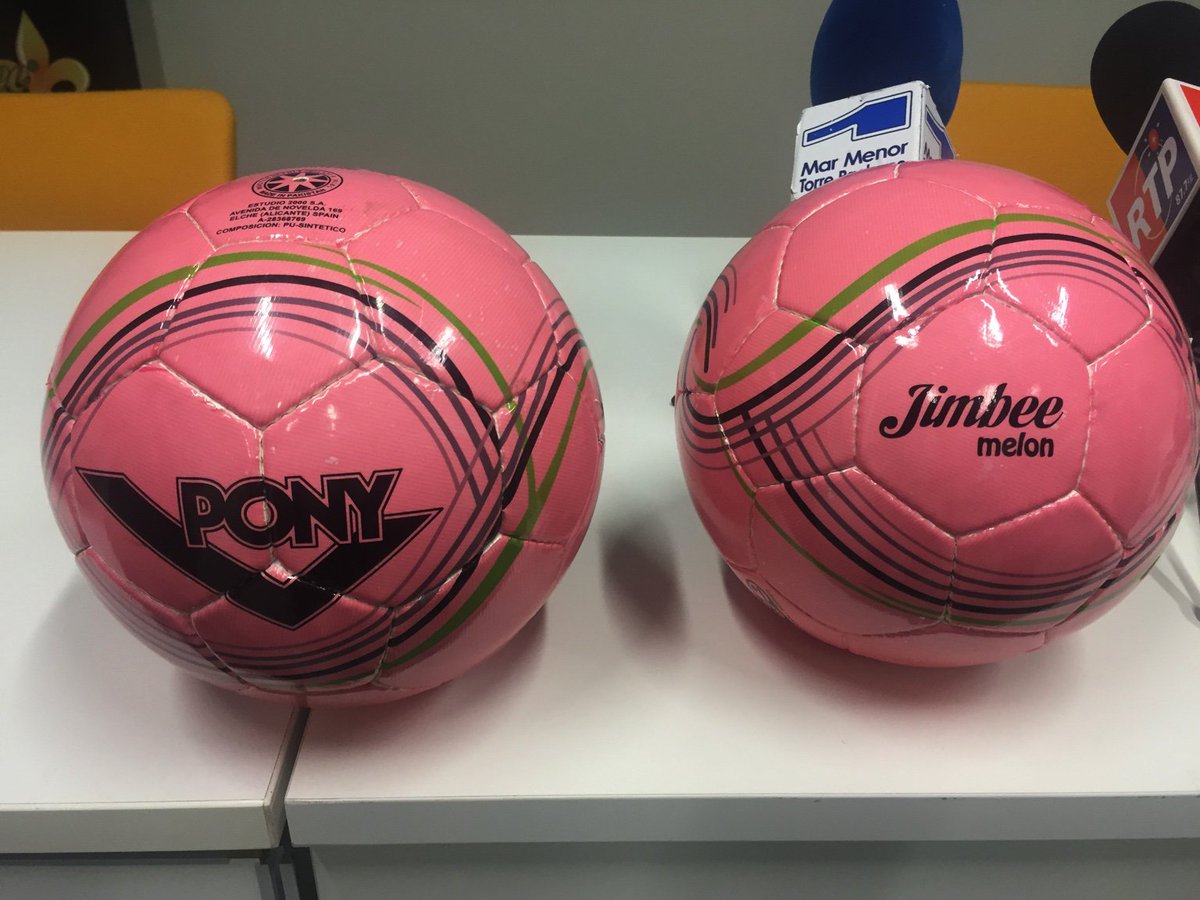 desde luego hay que felicitar el gran trabajo en todo pero en especial en este caso BALON ROSA..