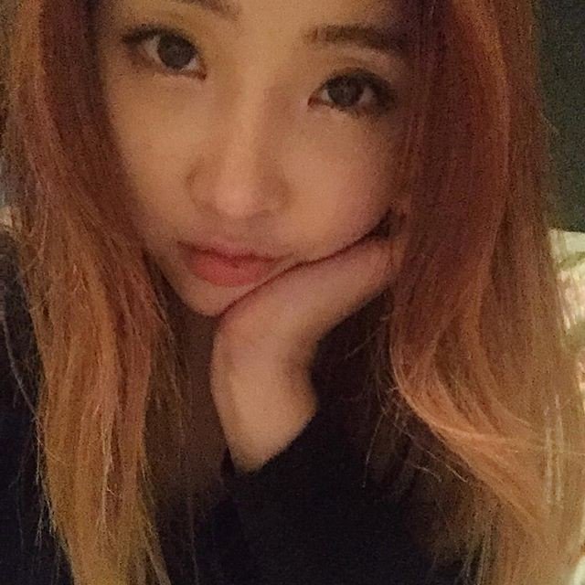 MinzyEurope's tweet photo. Some of Minzy's gorgeous IG updates from the past week! What a beautiful maknae😍😘 @mingkki21 #minzy #IG https://t.co/JuuTrfCIUt