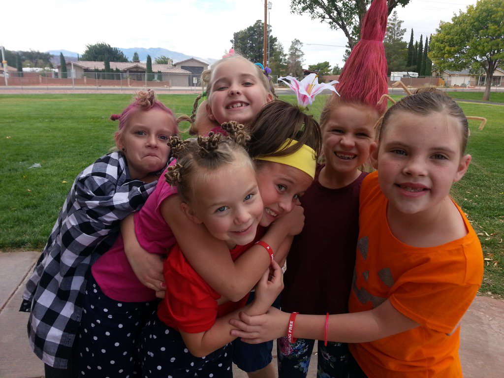 staceyjocox's tweet photo. Crazy hair day! @Redmtelementary  These crazy girls....😜 https://t.co/bhgC1j26zm