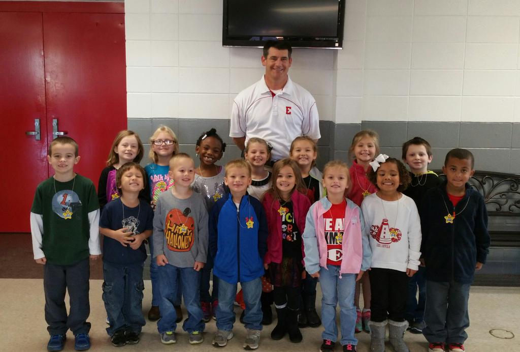 ElkmontHS's tweet photo. Elkmont Principal's Club winners, October 2015 #ehsreddevils #lcsforkids https://t.co/YWEzshmh7g