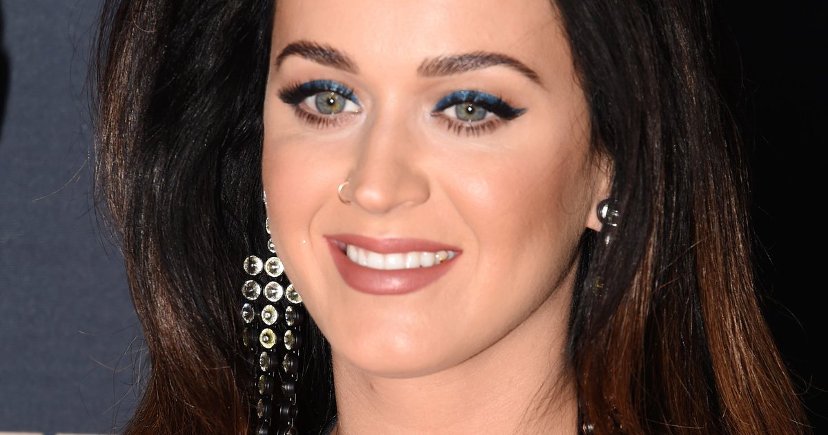 HuffPost's tweet photo. Katy Perry had her birthday party in the strangest place https://t.co/iX9mM61Q8M https://t.co/ytyqW2vLzp