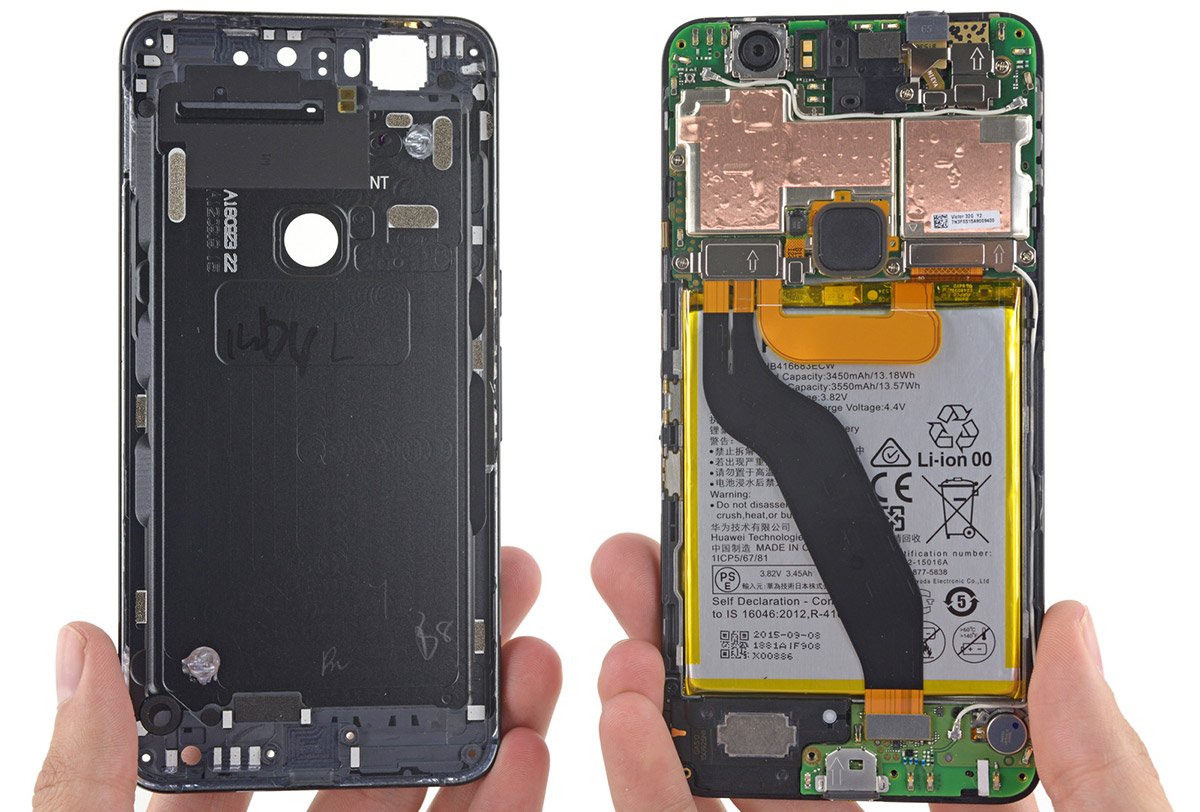 engadget's tweet photo. Google Nexus 6P's display will be tough to replace https://t.co/aOPTBaMoOz https://t.co/IXyccRbiFI