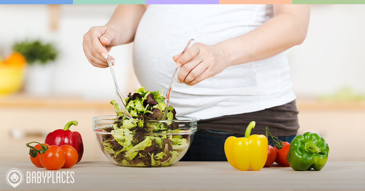 Welche Lebensmittel für Schwangere besonders wichtig sind, lest ihr hier: babyplac.es/ernaehrung