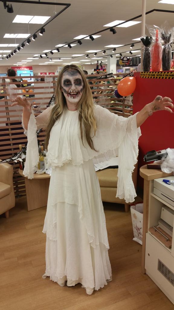 Helengraham18's tweet photo. Halloween fun @TescoAllerton don't forget the car park fun day tomorrow :) @br09ham @SamiCam72 @SAYSallerton https://t.co/FKplSDKTQv